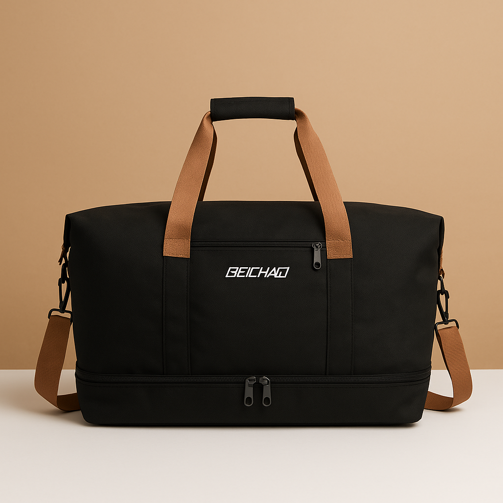 Water-resistant commuter duffle bag with shoe compartment | Isla