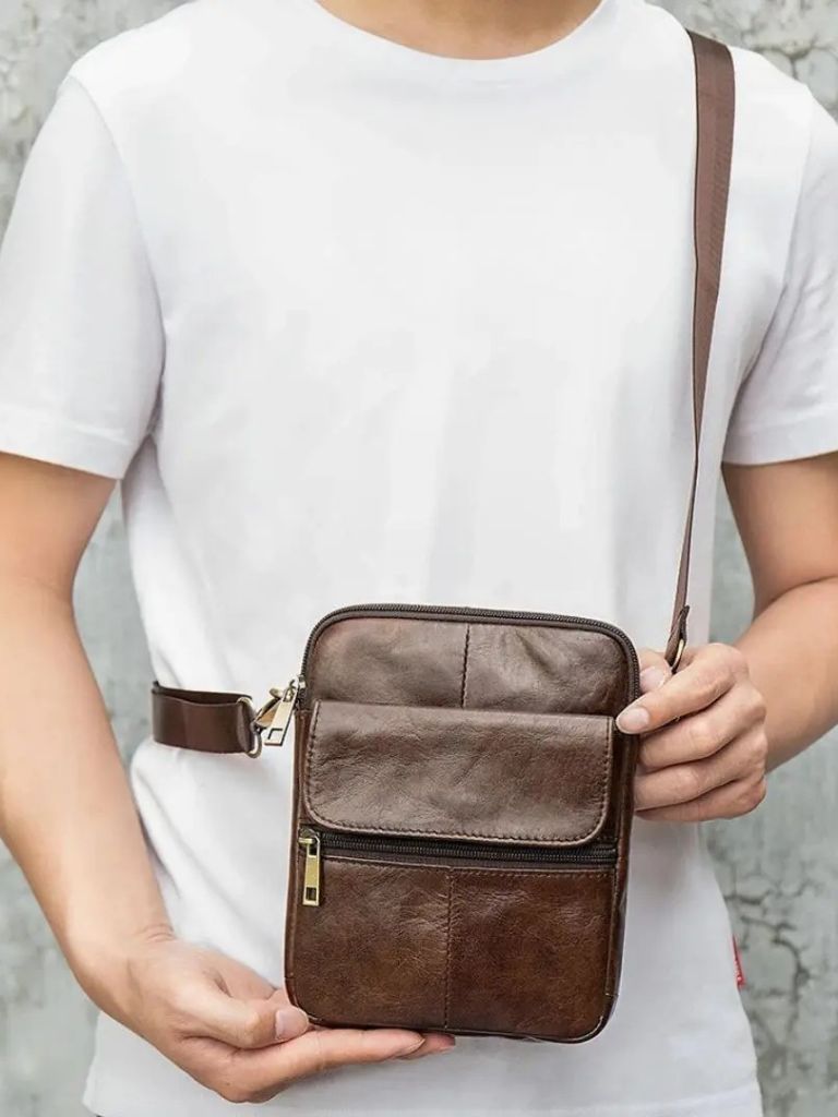 Rowan Essential Leather Crossbody Bag