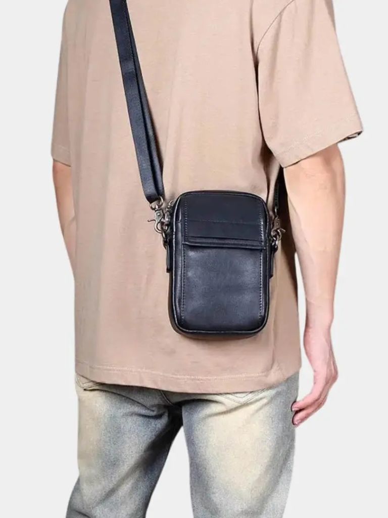 Rowan Essential Leather Crossbody Bag