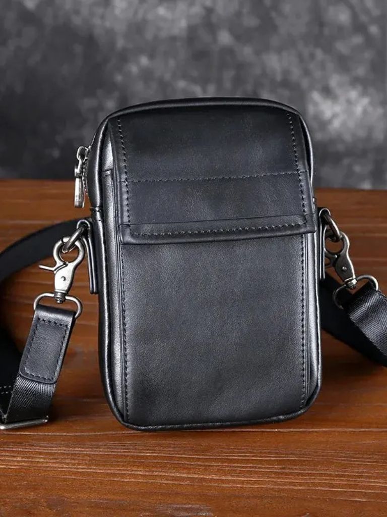 Rowan Essential Leather Crossbody Bag