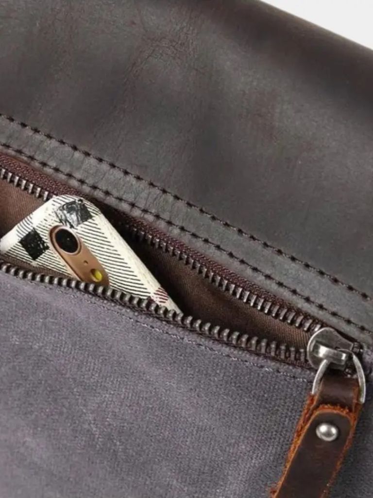 Rowan Windsor Messenger Crossbody Bag