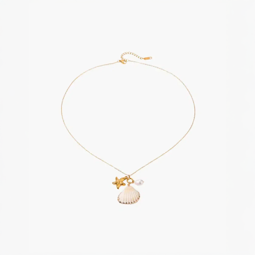 Avelia | Starfish and Pearl Necklace in Maritime Charm