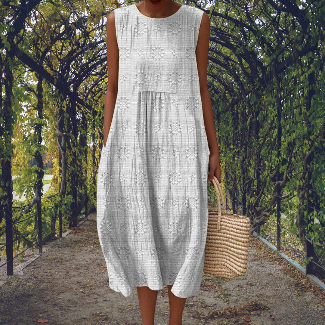 Helen – Elegant sleeveless dress with pockets