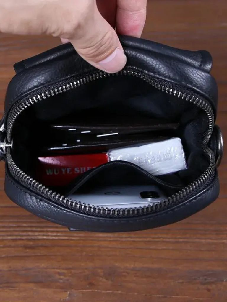 Rowan Essential Leather Crossbody Bag