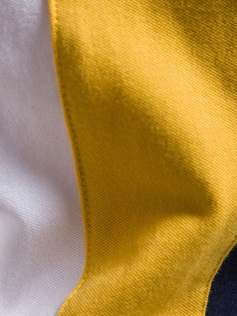 Royal Crest Polo – Rowan